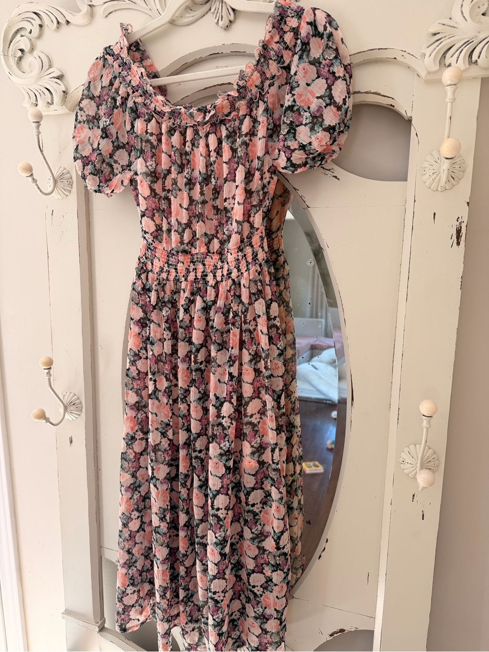 Floral Puff-Sleeve Maxi Dress in Pink and Black